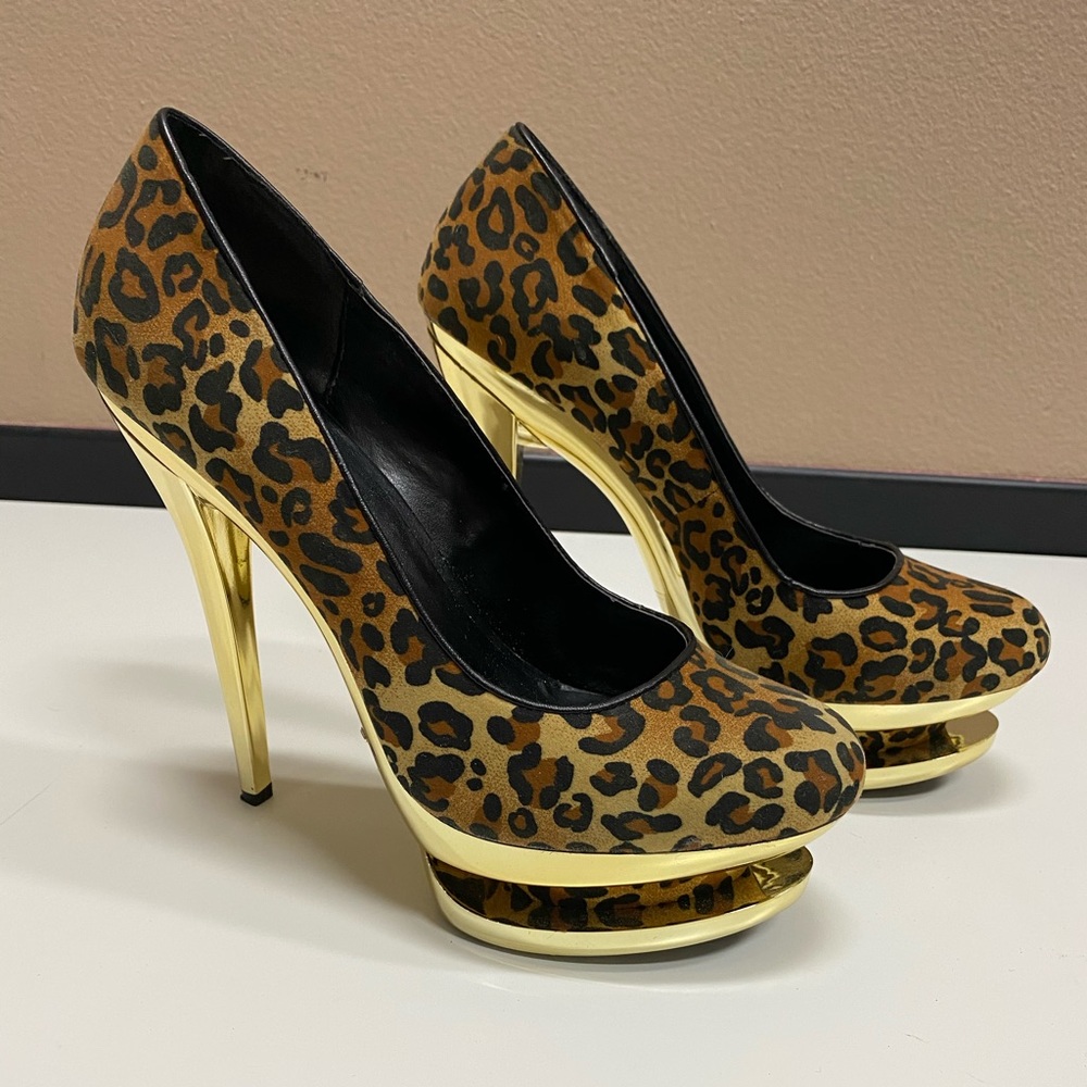 Animal print platform heels new size 10
